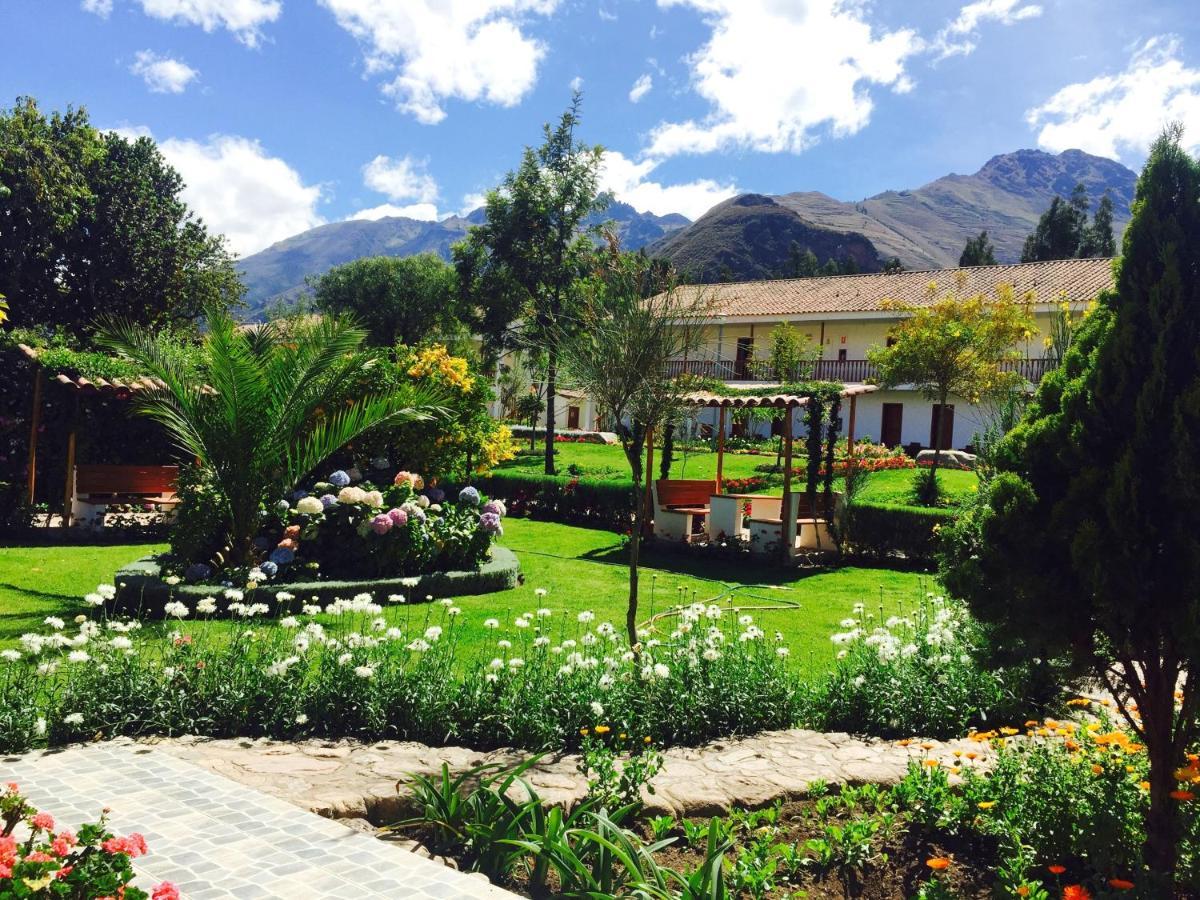 Hotel Agustos Urubamba Exterior photo