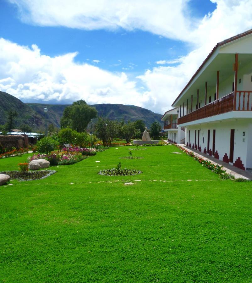 Hotel Agustos Urubamba Exterior photo