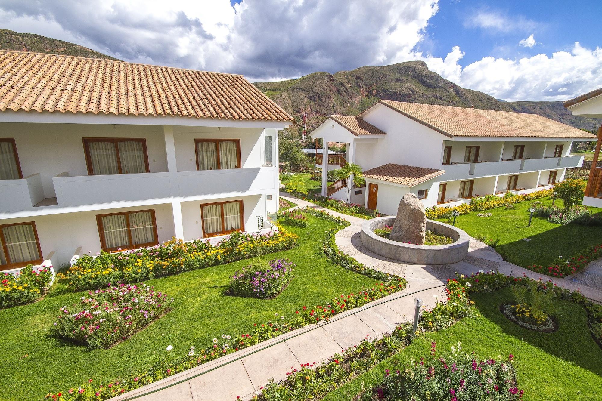 Hotel Agustos Urubamba Exterior photo