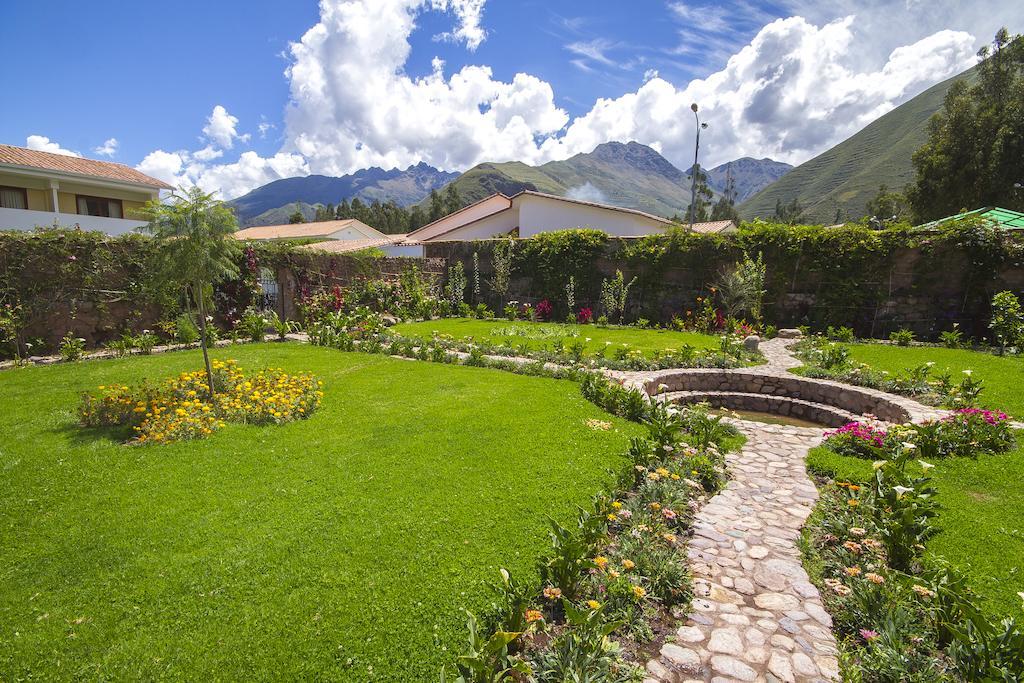 Hotel Agustos Urubamba Exterior photo